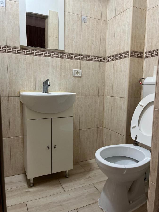 Ferienwohnung Apart Uta3 Arad Exterior foto